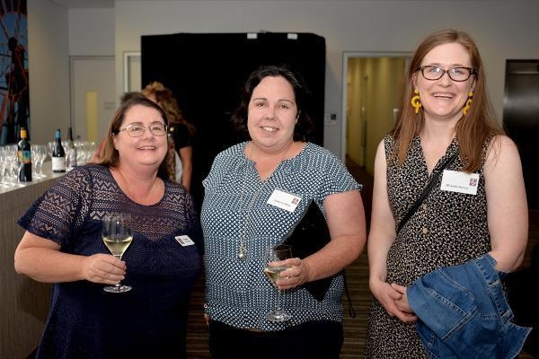 Guests – Paula Thompson (The Advertiser & Journalism judge), Catherine Miller (ACM) & Miranda Kenny (Dept of Environment & Water, & Photography judge)